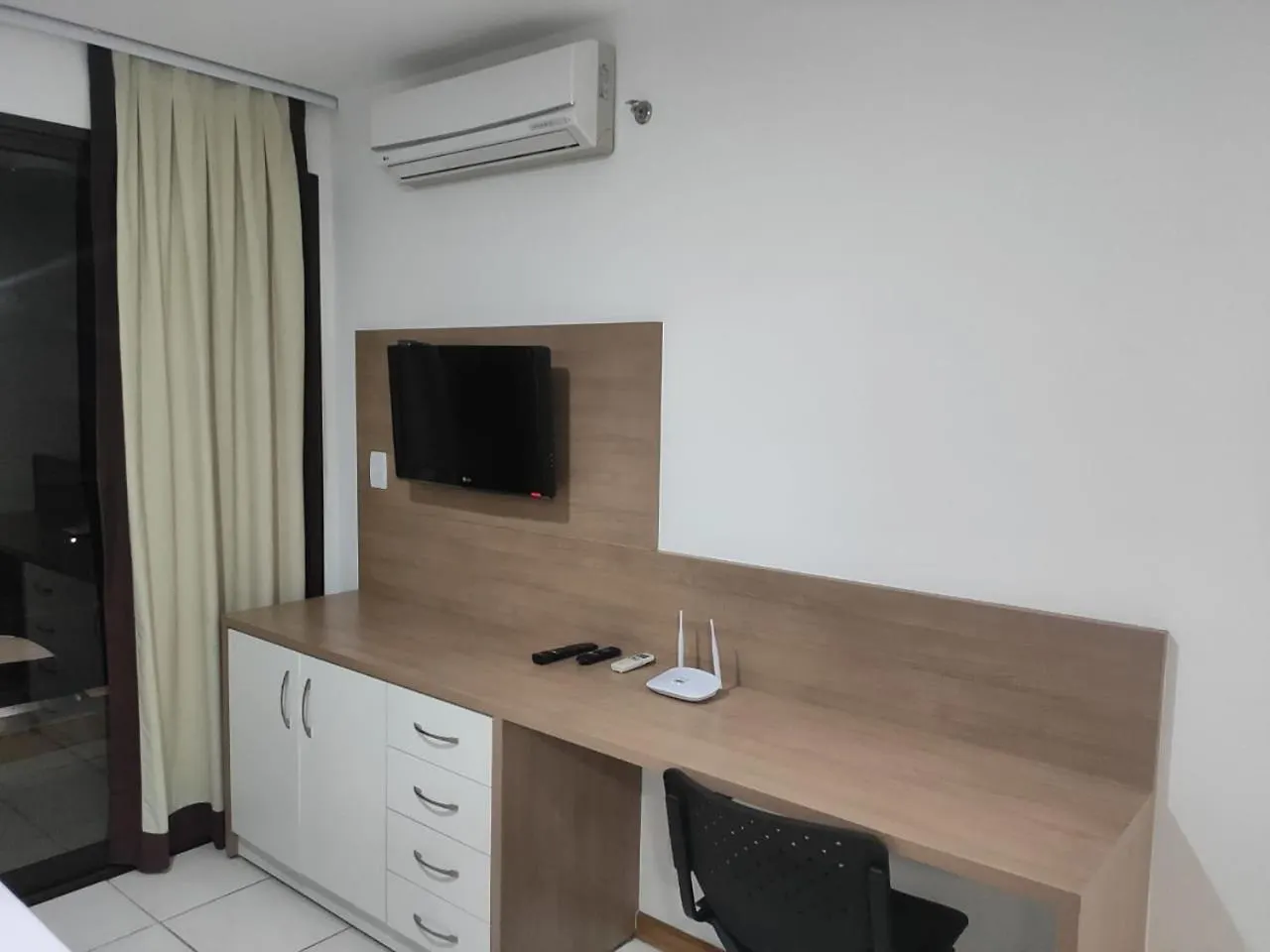 Flat No Life Resort - Beira Lago N B07 Brasilia 0*,